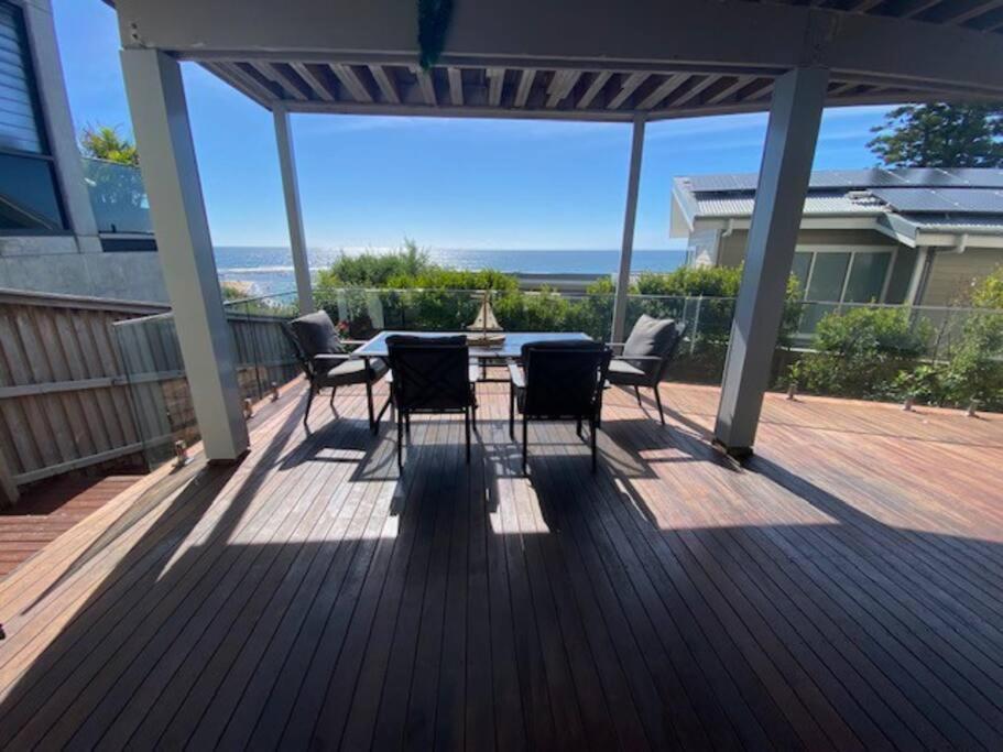 Beach Bungalow On The Ocean.Toowoon Bay エクステリア 写真